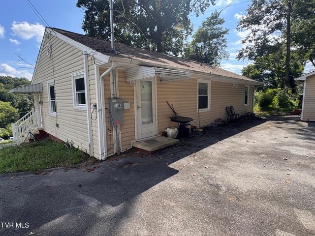 325 Mullins Street, Kingsport, TN 37665