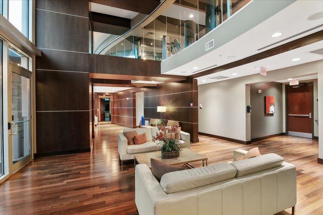 360 Nueces ST 1707, Austin, TX 78701