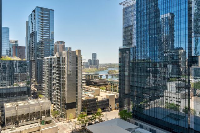 360 Nueces ST 1707, Austin, TX 78701