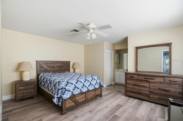 6463 PUTTERS CIRCLE, Spring Hill, FL 34606