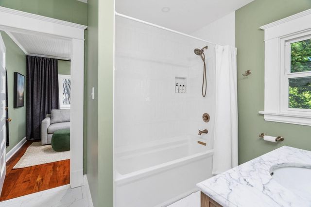 333 W Locust St, Lodi, CA 95240