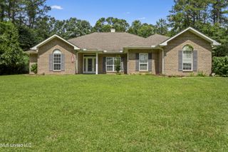 22215 Silver Hawk, Saucier, MS 39574
