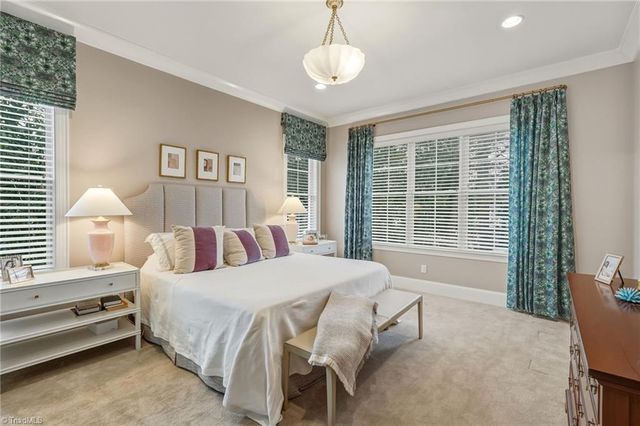 304 Pennsylvania Avenue, Winston-salem, NC 27104