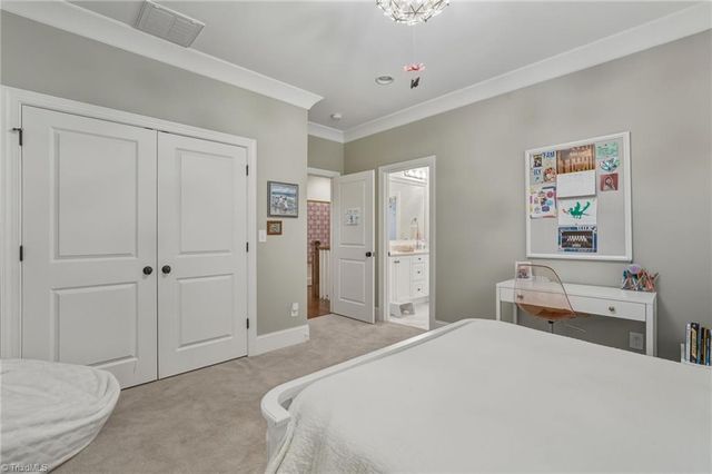 304 Pennsylvania Avenue, Winston-salem, NC 27104