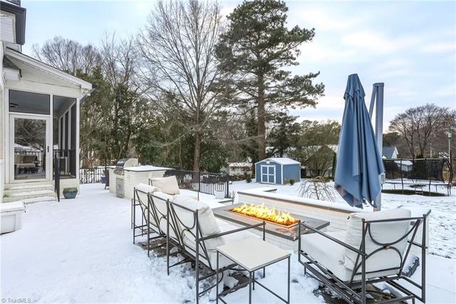 304 Pennsylvania Avenue, Winston-salem, NC 27104