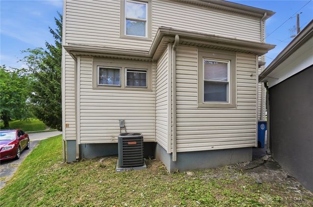 21 Basswood Avenue, Dayton, OH 45405