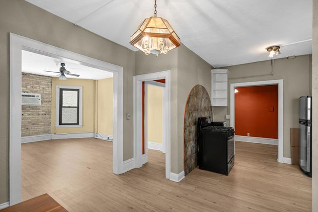 11 S 12th Street 303, Minneapolis, MN 55403