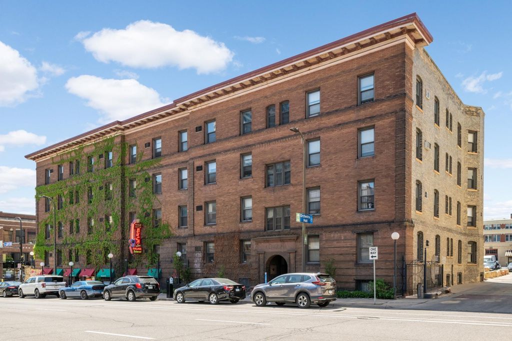 11 S 12th Street 303, Minneapolis, MN 55403 — photo 2