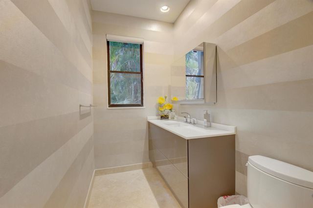 2106 NW 60th Circle, Boca Raton, FL 33496