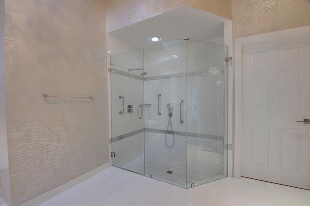 2106 NW 60th Circle, Boca Raton, FL 33496