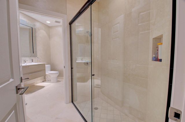 2106 NW 60th Circle, Boca Raton, FL 33496