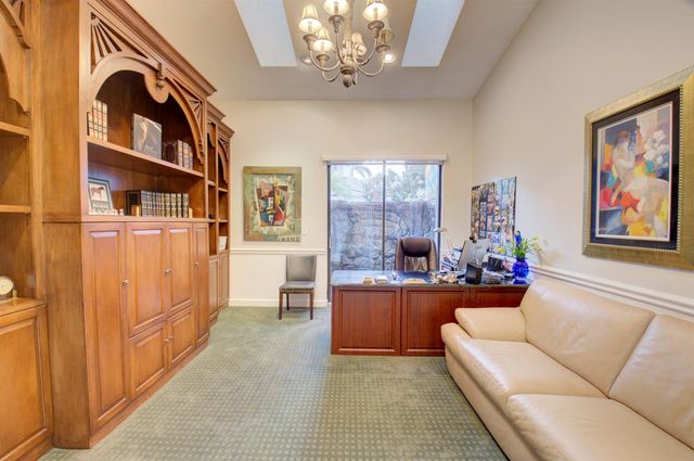 2106 NW 60th Circle, Boca Raton, FL 33496