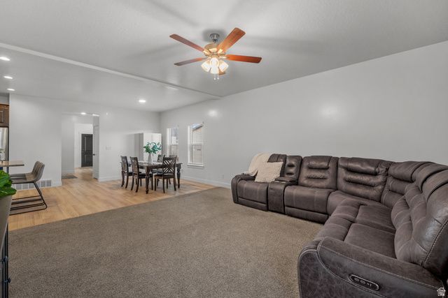 826 W WALNUT BARK LN, Mapleton, UT 84664