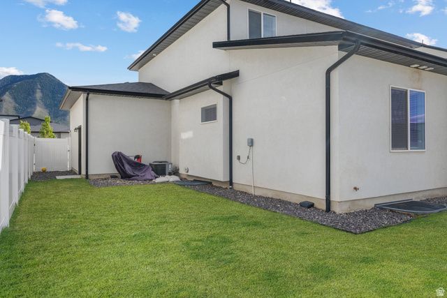 826 W WALNUT BARK LN, Mapleton, UT 84664