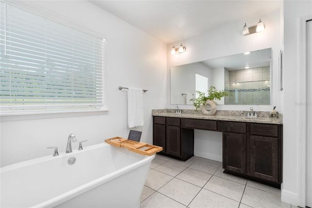 15574 NW 121ST PLACE, Alachua, FL 32615