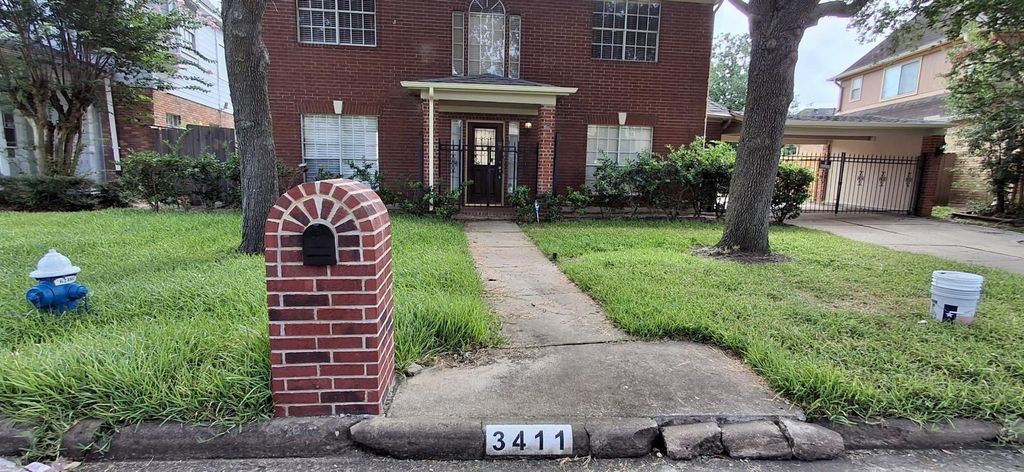 3411 Ashfield Drive, Houston, TX 77082