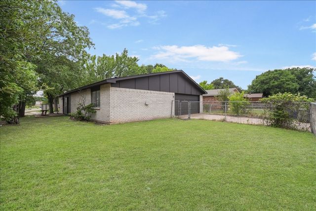 7101 Hardwood Trail, Dallas, TX 75249