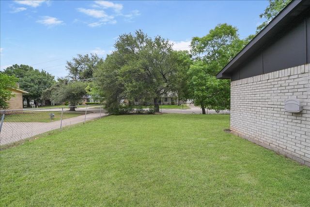 7101 Hardwood Trail, Dallas, TX 75249