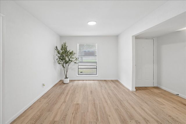 7101 Hardwood Trail, Dallas, TX 75249