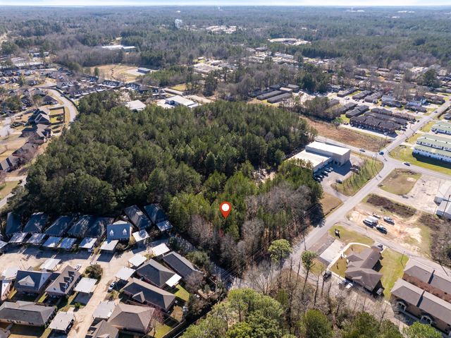 00 Hillcrest Dr., Hattiesburg, MS 39402