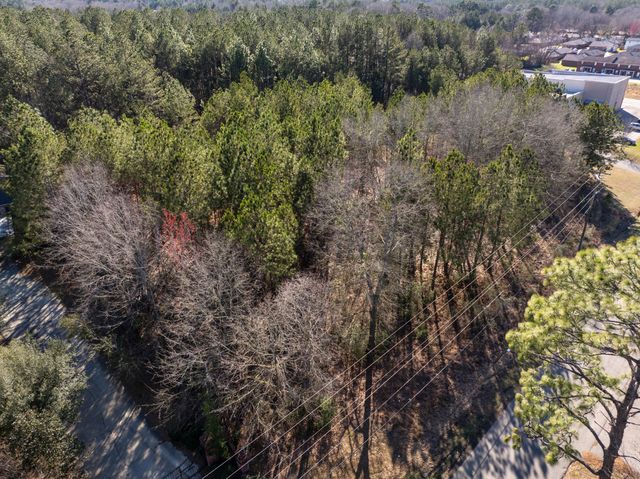 00 Hillcrest Dr., Hattiesburg, MS 39402