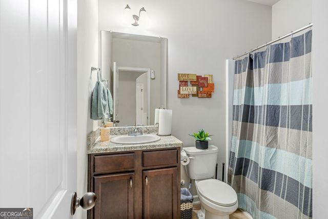 141 Pinehaven Court, Mcdonough, GA 30252