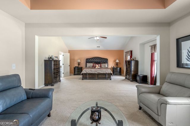 141 Pinehaven Court, Mcdonough, GA 30252