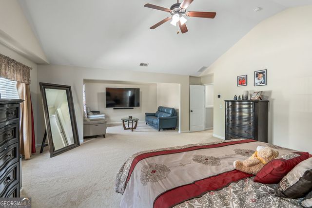 141 Pinehaven Court, Mcdonough, GA 30252