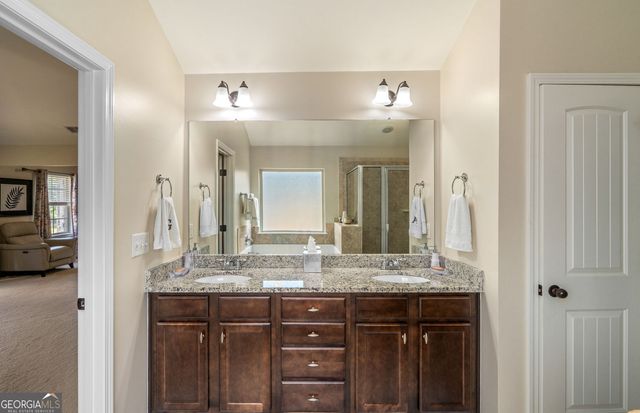 141 Pinehaven Court, Mcdonough, GA 30252
