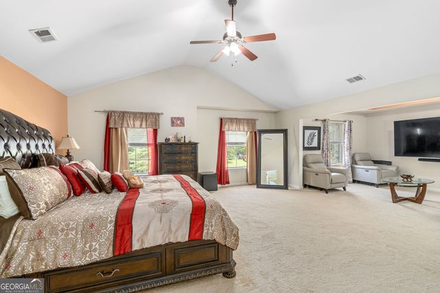 141 Pinehaven Court, Mcdonough, GA 30252