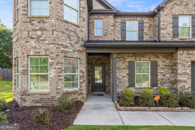 141 Pinehaven Court, Mcdonough, GA 30252