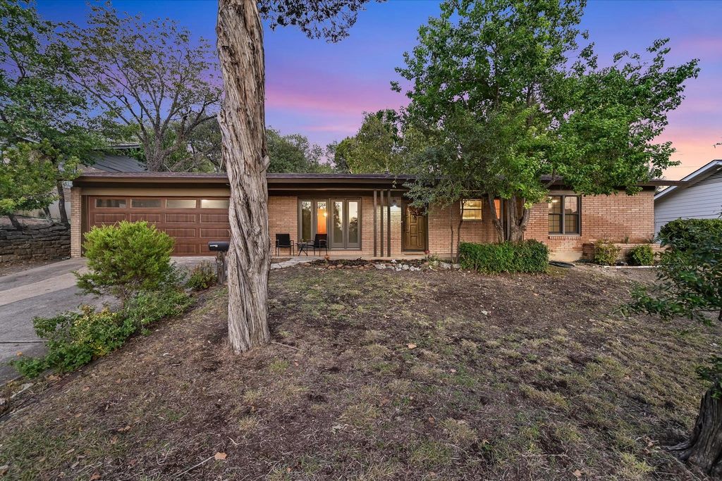 5723 Highland Hills DR, Austin, TX 78731