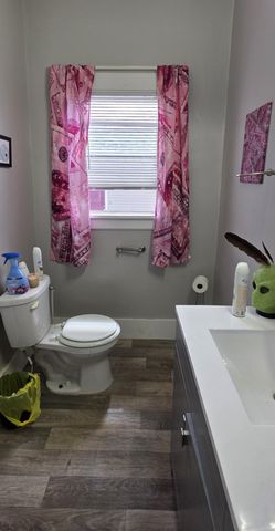 205 3rd Avenue SE, Valley City, ND 58072