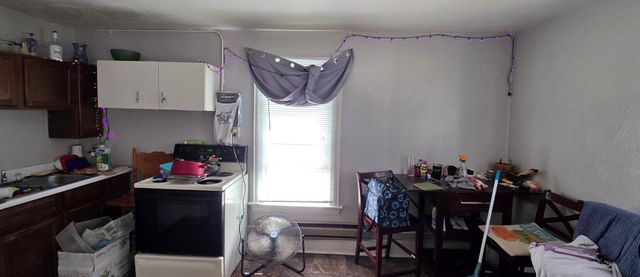 205 3rd Avenue SE, Valley City, ND 58072