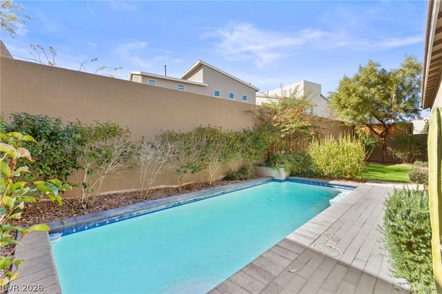 793 Passmore Court, Henderson, NV 89052