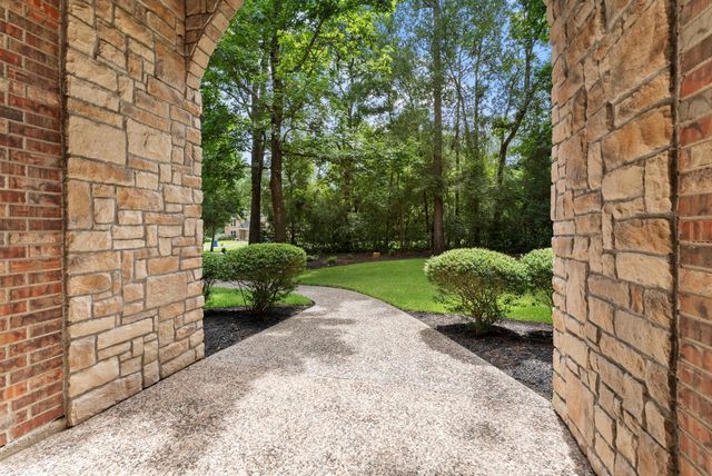 24311 Standing Oak Drive, Spring, TX 77389