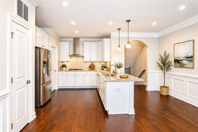 2516 Adele Ct, Franklin Park, PA 15143
