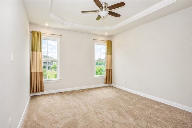 2516 Adele Ct, Franklin Park, PA 15143