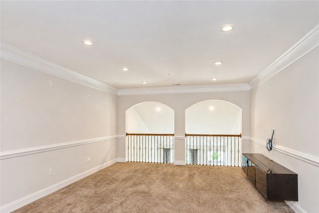 2516 Adele Ct, Franklin Park, PA 15143