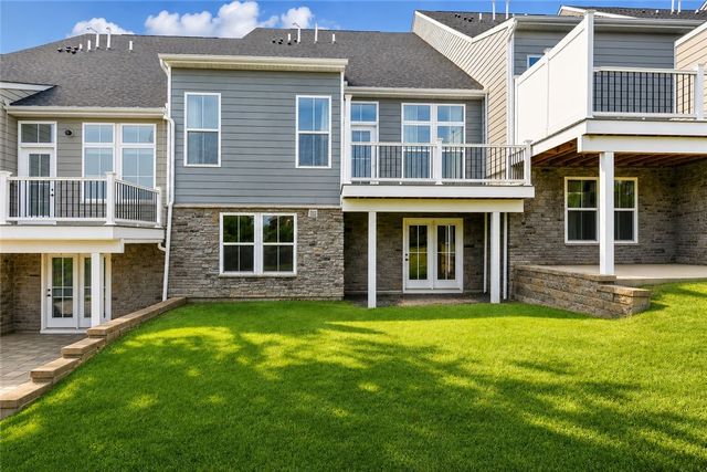 2516 Adele Ct, Franklin Park, PA 15143
