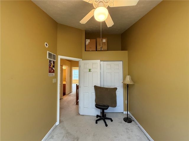 3031 Estate Dr, North Fayette, PA 15071