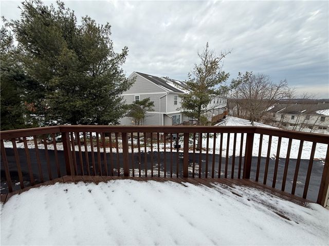 3031 Estate Dr, North Fayette, PA 15071