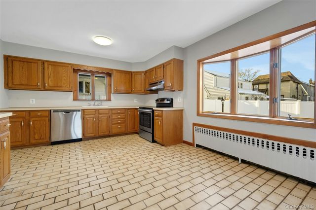 812 Halstead Avenue, Mamaroneck, NY 10543