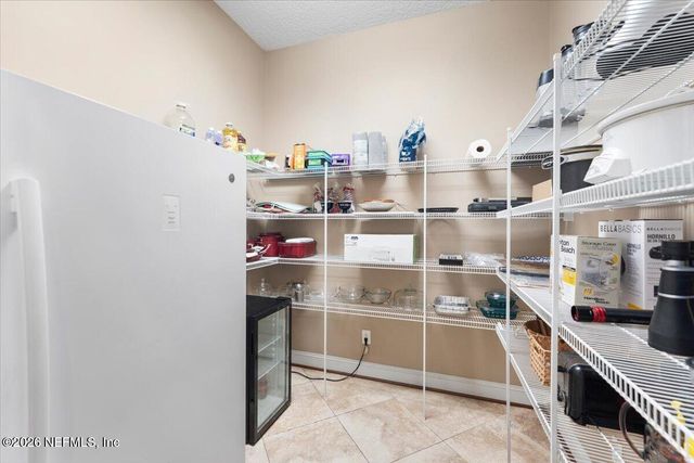 3568 STRATTON Road, Jacksonville, FL 32221