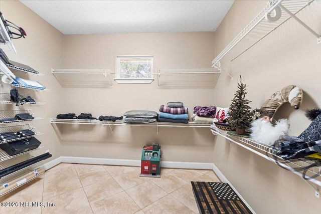 3568 STRATTON Road, Jacksonville, FL 32221