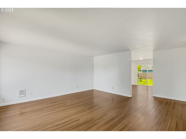 13712 Ne 91ST St, Vancouver, WA 98682