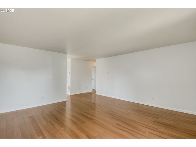 13712 Ne 91ST St, Vancouver, WA 98682