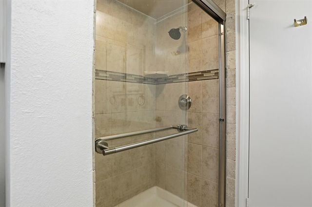 7807 NW 105th Terrace, Oklahoma City, OK 73162