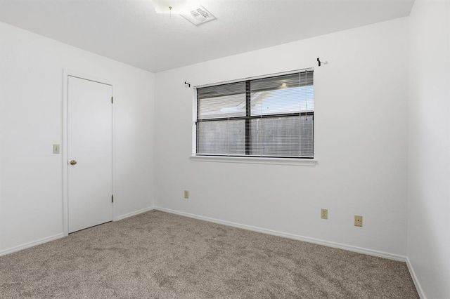7807 NW 105th Terrace, Oklahoma City, OK 73162
