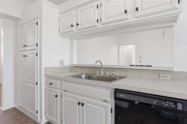 7807 NW 105th Terrace, Oklahoma City, OK 73162